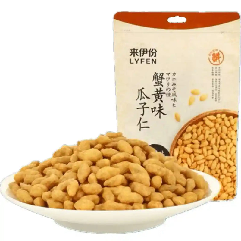 来伊份 蟹黄味瓜子仁 78克 /Sonnenblumenkerne mit Krabbenrogengeschmack 78g LYF
