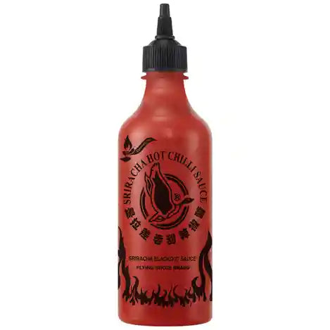 飞鹅 是拉差辣椒酱 烟熏超辣 455毫升 /Sriracha Chilisauce Extra Scharf Blackout 455ml FLYING GOOSE