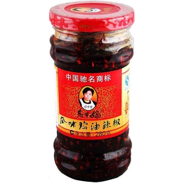 老干妈 鸡肉风味油辣椒 鸡油辣椒 280克 /Chilli Sauce Huhn Geschmack 280g LaoGanMa