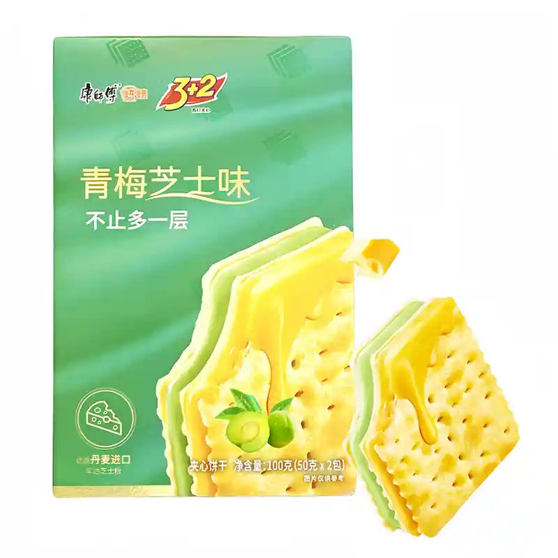 康师傅 3+2苏打夹心饼干 青梅芝士味 100克 /Sandwich Sodakekse Geschmack von grünem Pflaumenkäse 100g Master Kung